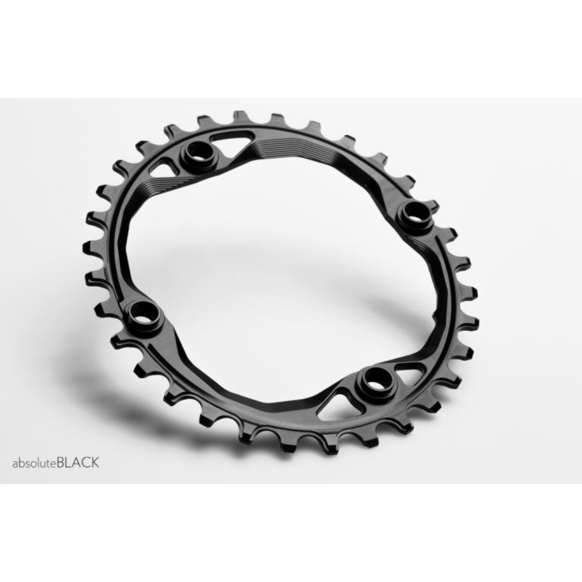 AbsoluteBlack Shimano OVAL zobrats | 6 mm nobīde | 104 BCD | 1x12/11/10 ātrumu