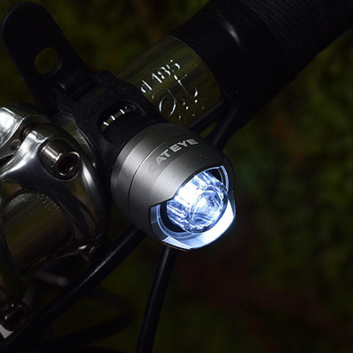 Cat Eye Orb jalgratta esituli | Micro USB