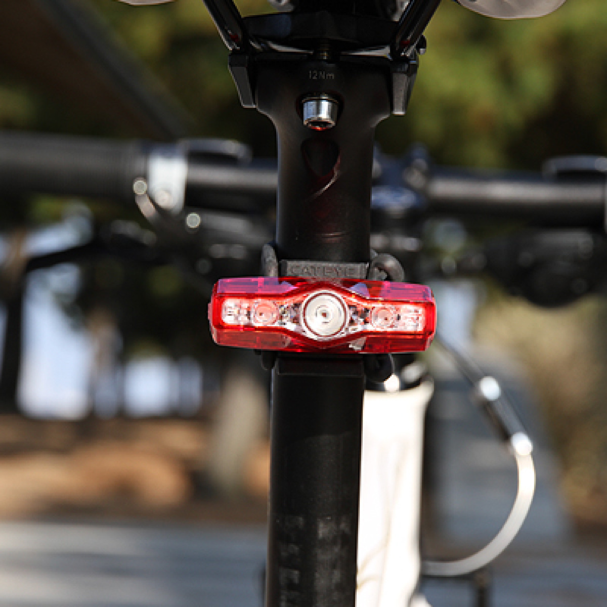 Cat Eye ViZ150 Rear Light | Micro USB