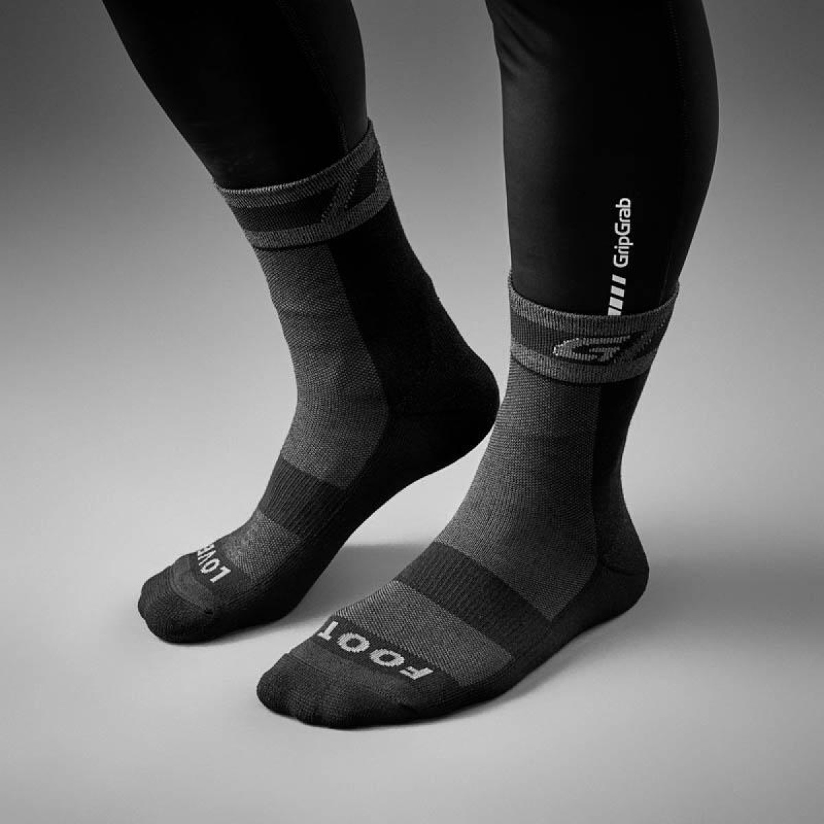 GripGrab Merino ziemas zeķes | Black