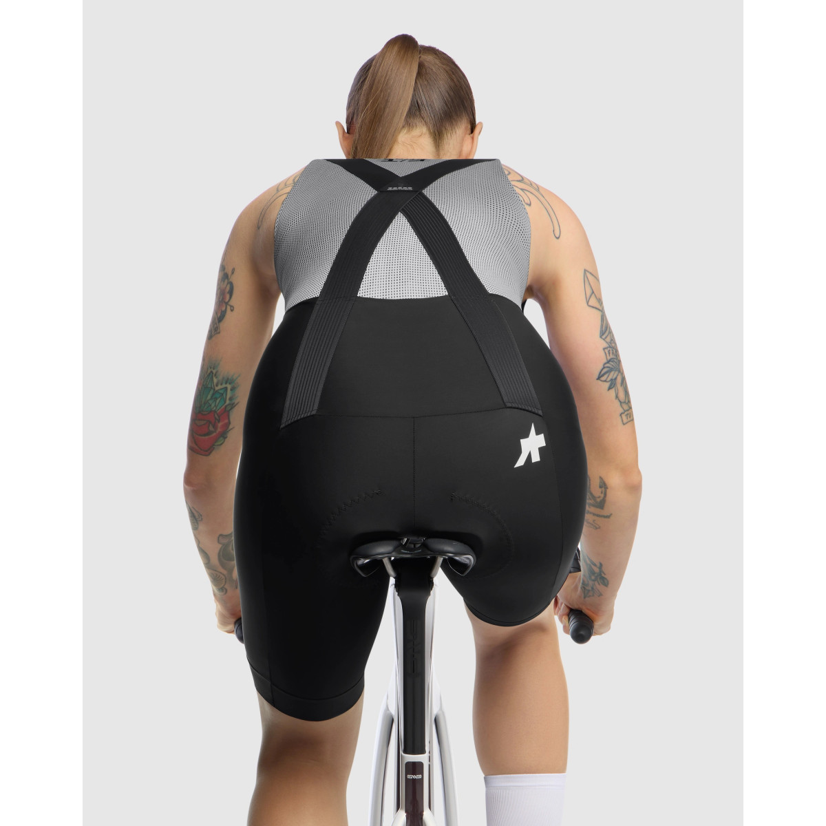 Assos Uma GT S11 sieviešu šorti | Black Series