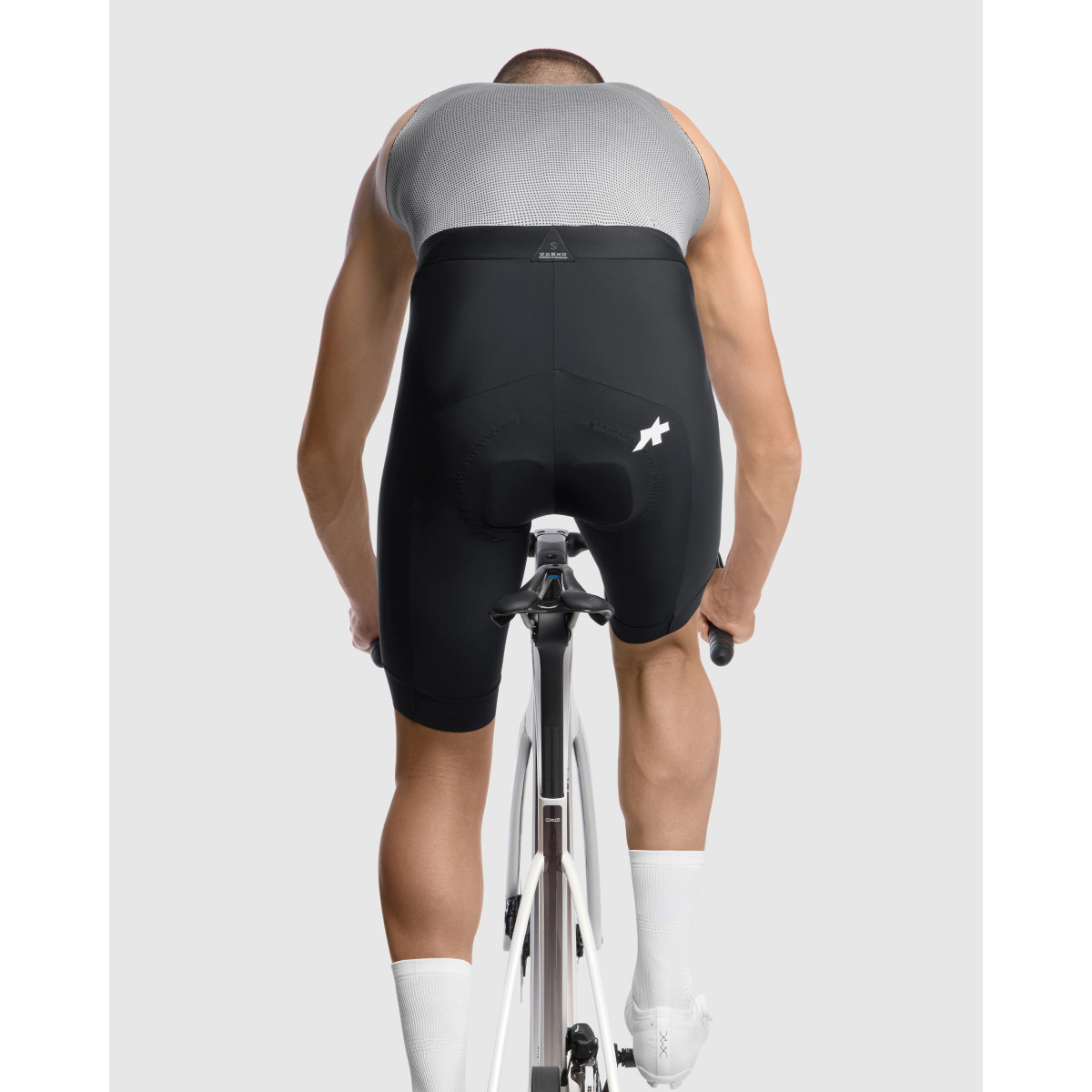 Assos Mille GT S11 meeste lühikesed püksid ilma tirabadeta | Black Series