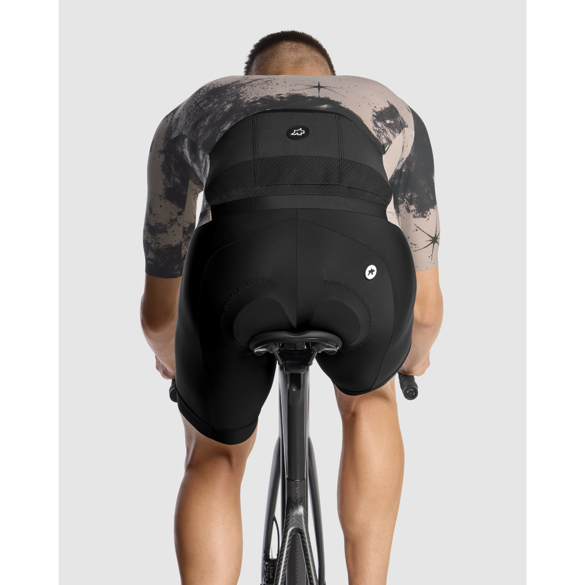 Assos Mille GT S11 Space Trip vīriešu krekls | Dune Sand
