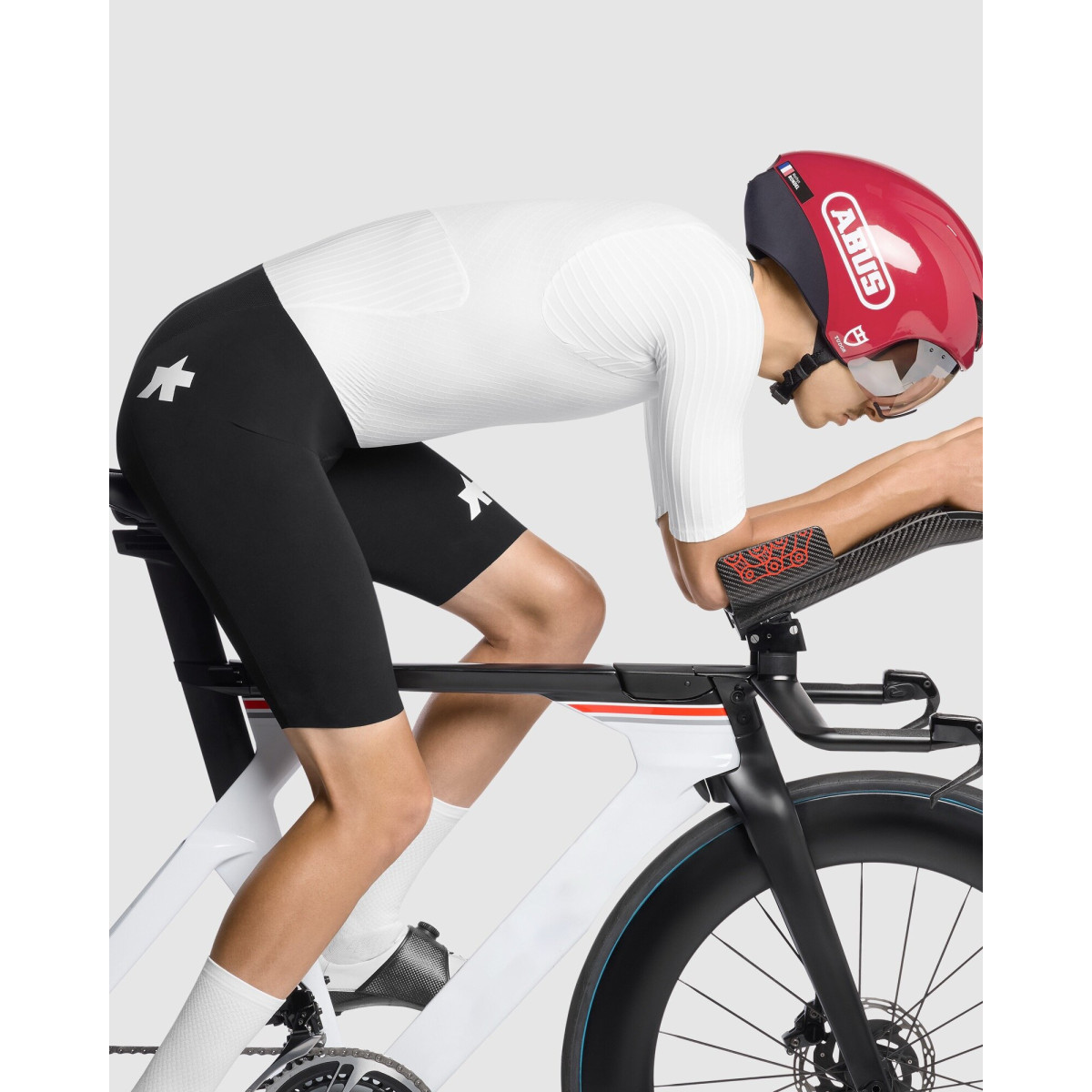 Assos Equipe RS Rapidfire Chronosuit S11 maanteeratta ülikond | White Series