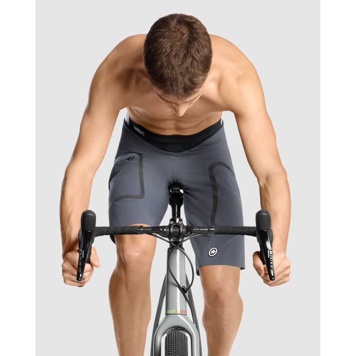 Assos Trail Tactica Cargo T3 šorti | Torpedo Grey
