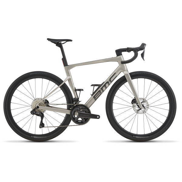 BMC Roadmachine 01 Three šosejas velosipēds | Arctic Silver BMC Roadmachine 01 Three šosejas velosipēds | Arctic Silver