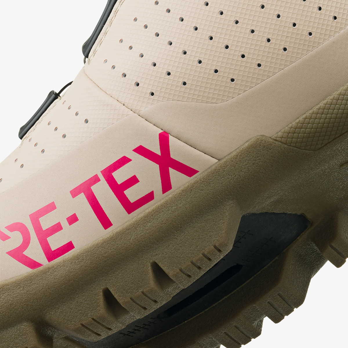 Fizik Terra Artica X5 GTX Winter Shoes | Desert - Black