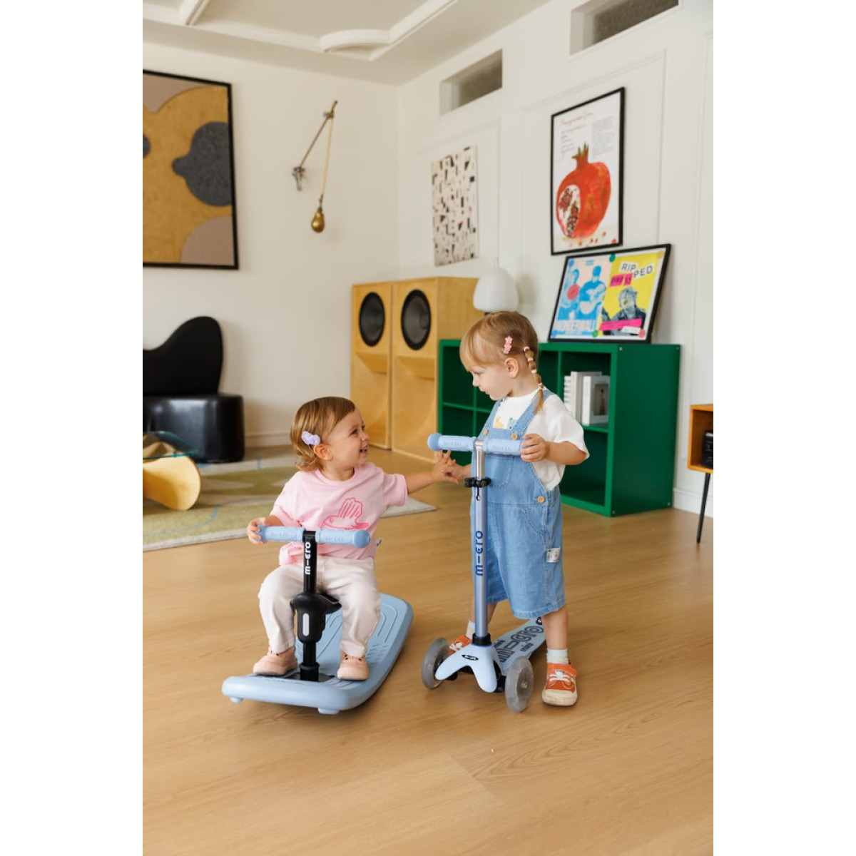 Mini Micro Deluxe Rock & Go LED Scooter | Ocean Slate