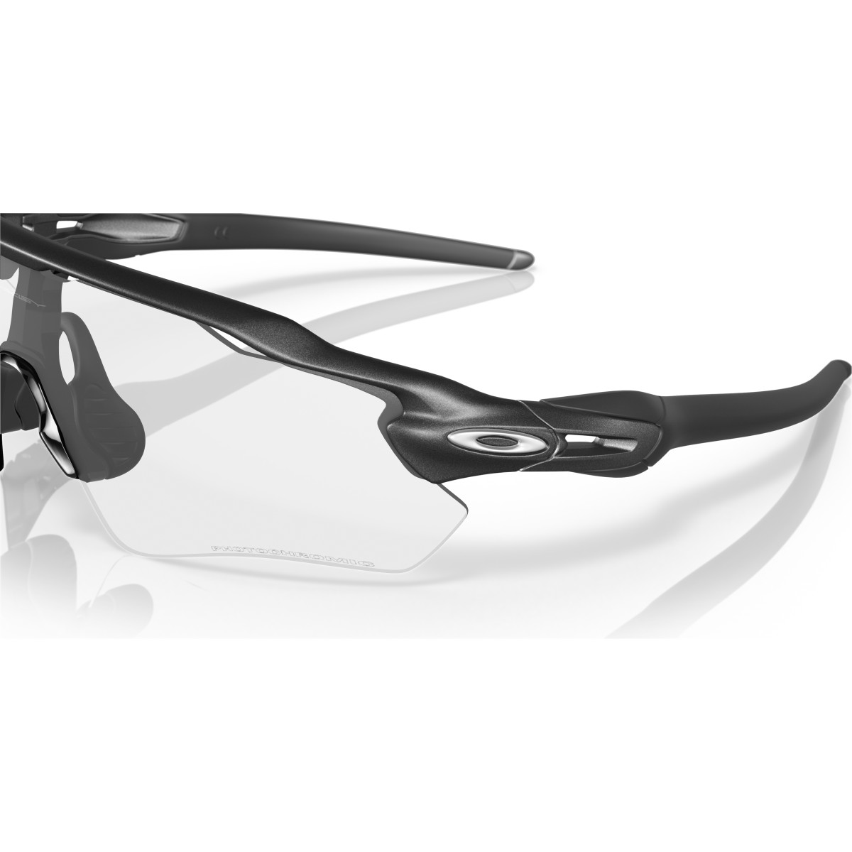 Oakley Radar Ev päikeseprillid | Photochromic | Steel - Clear to Black Iridium