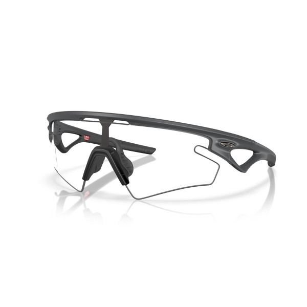 Oakley Sphaera™ Slash päikeseprillid | Carbon - Clear to Black Iridium Photochromic