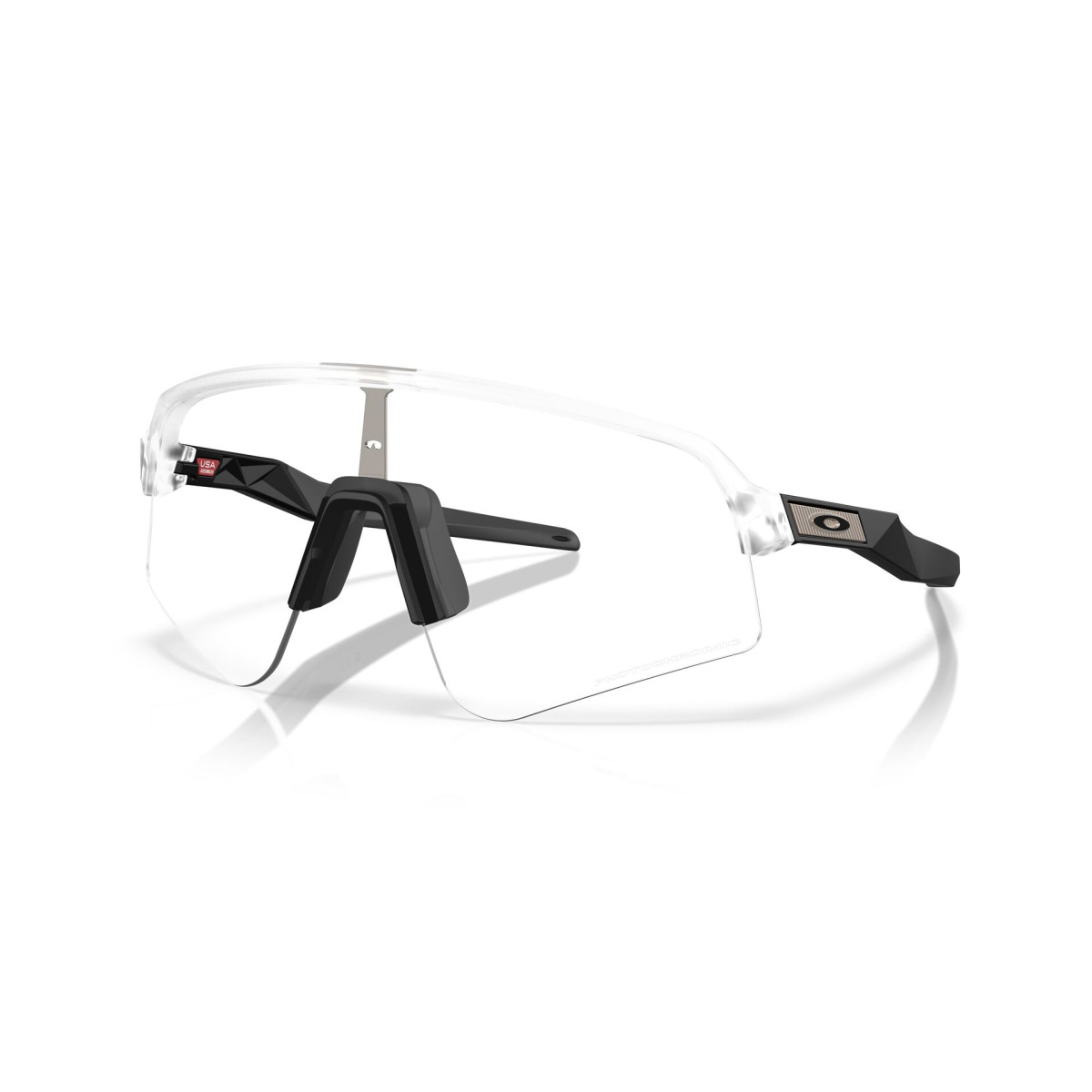 Oakley Sutro Lite Sweep päikeseprillid | Matte Clear - Clear to Black Iridium Photochromic