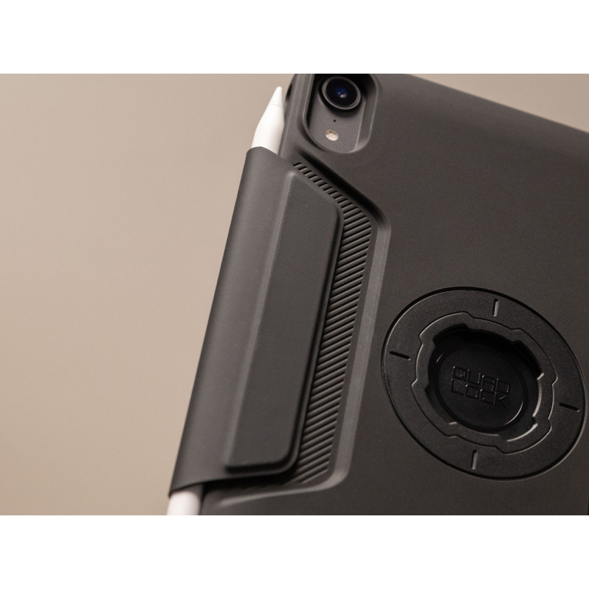 Quad Lock® MAG iPad Mini (6. paaudzes) Folio aizsardzība