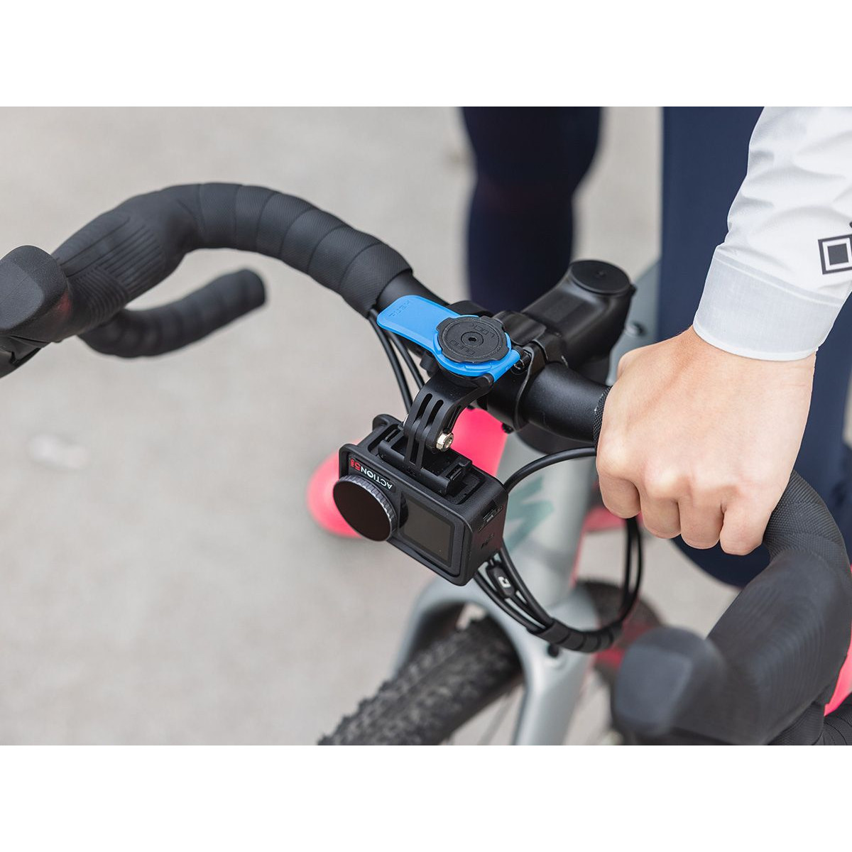Quad Lock® Out Front Mount tule/kaamera adapter