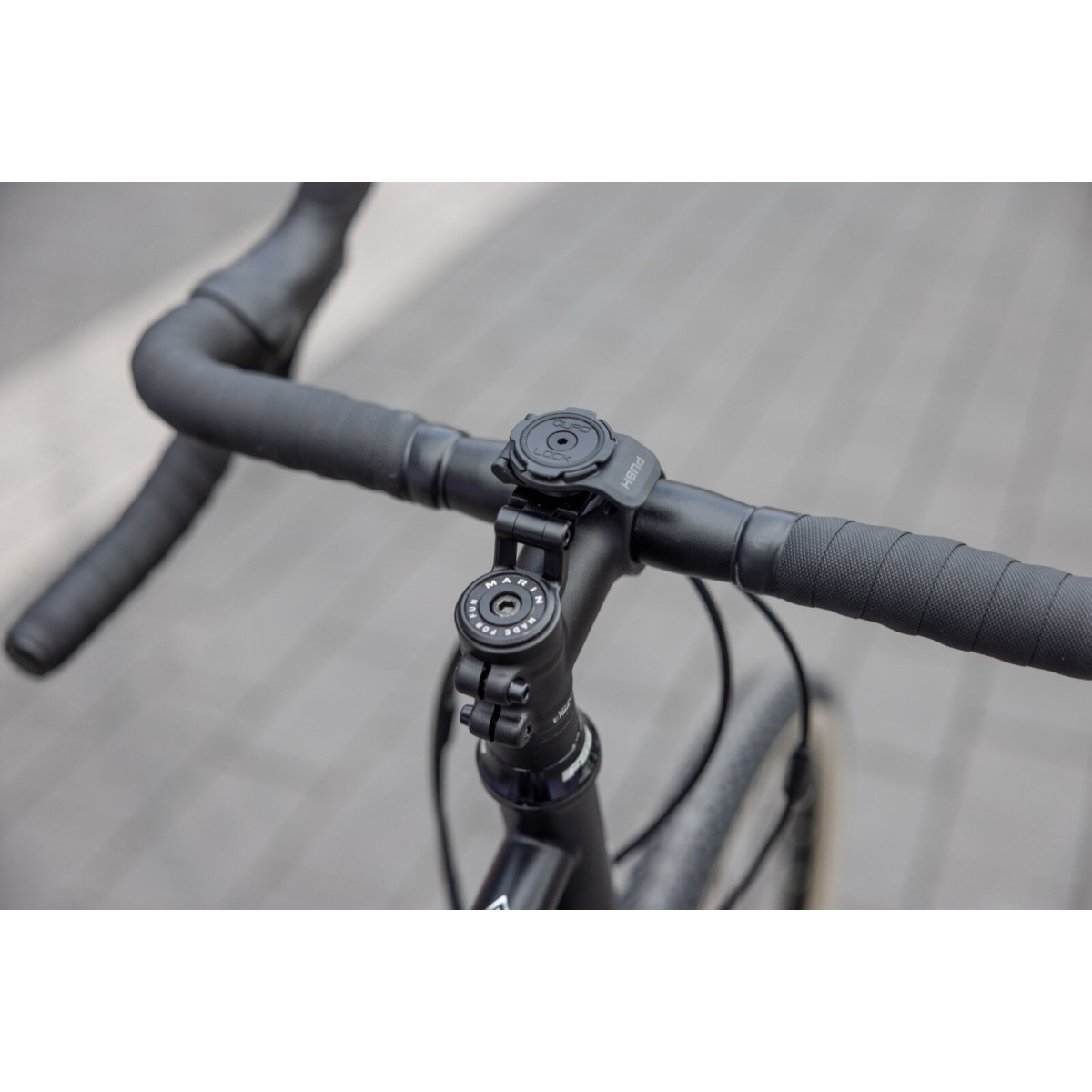 Quad Lock® reguleeritav lenksukorki kinnitus