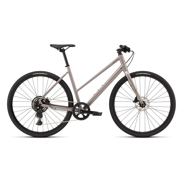 Specialized Sirrus X 2.0 Step-Through hübriidjalgrattad | Gloss Desert Metallic