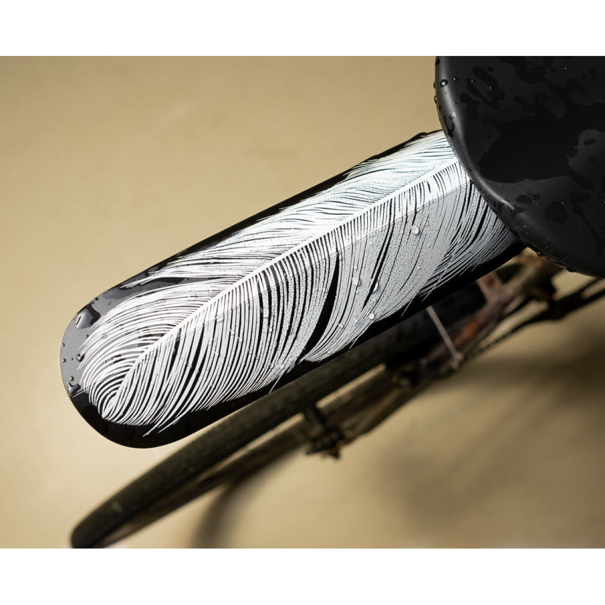 Ass Saver ASR spārns | White Feather