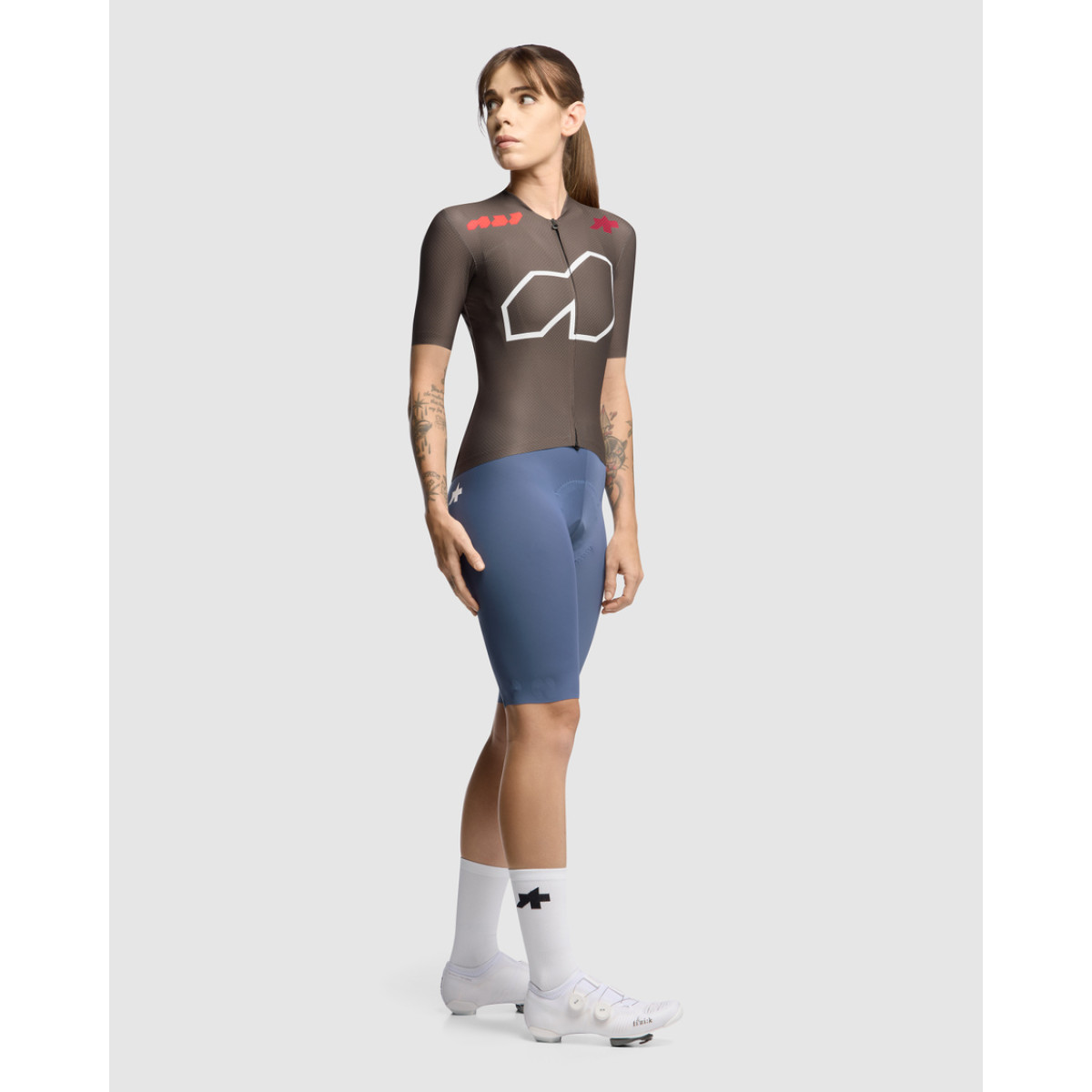 Assos Dyora R S11 We are the A naiste jalgratturi särk | Moka Brown