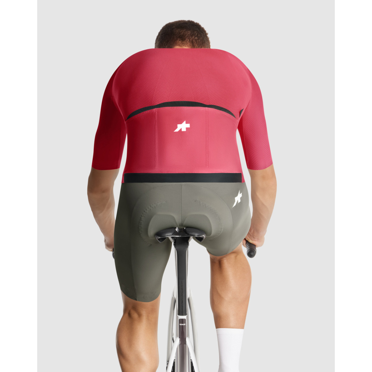 Assos Equipe R S11 vīriešu krekls | Deadly Berry