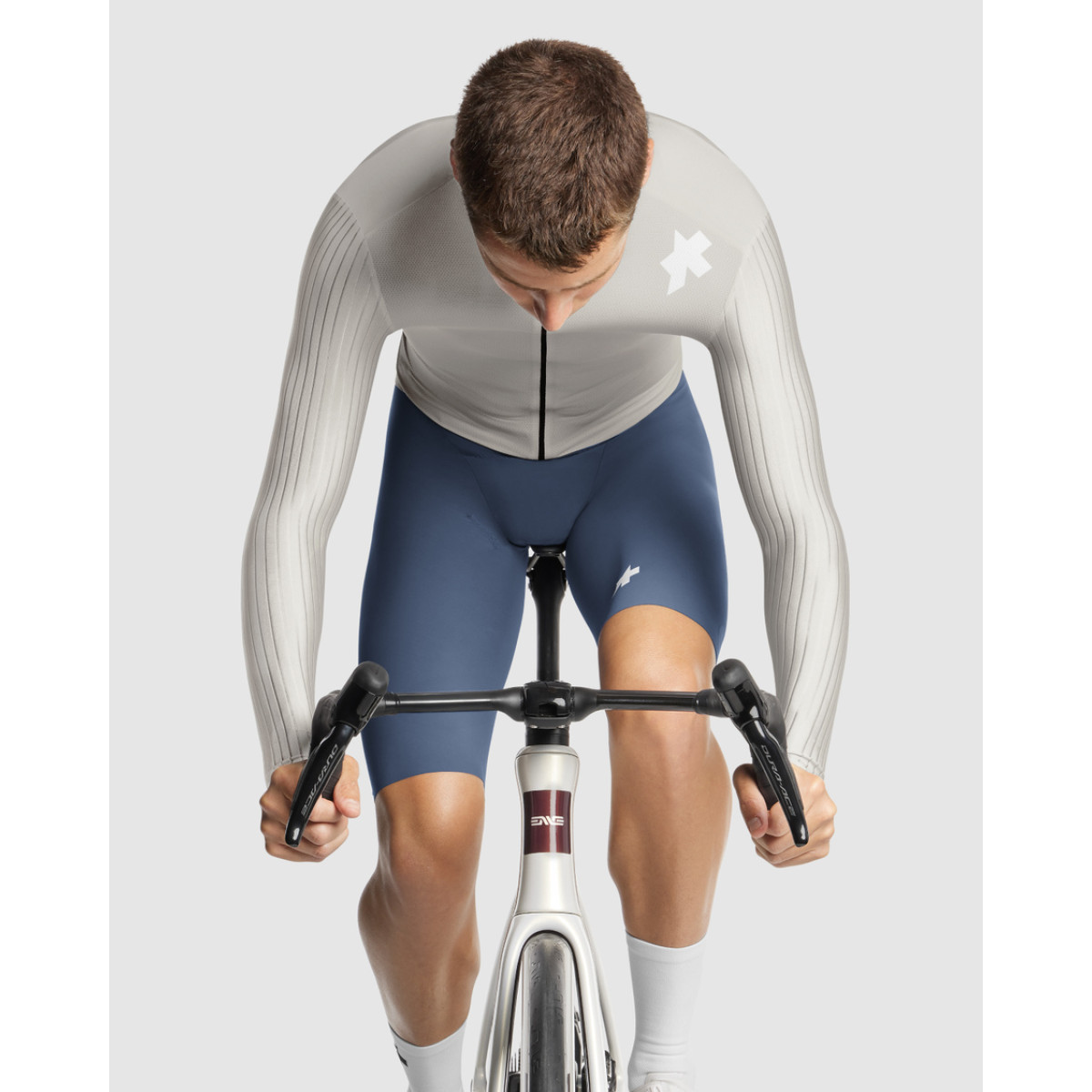 Assos Equipe RS S11 LS vīriešu krekls | Almond Milk