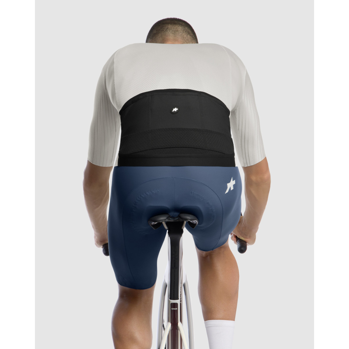 Assos Equipe RS S11 vīriešu krekls | Almond Milk