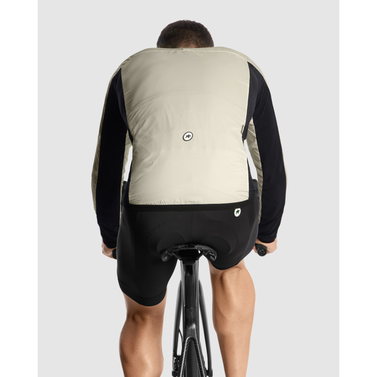 Assos Mille GT c2 Wind vyriška striukė nuo vėjo | Moon Sand