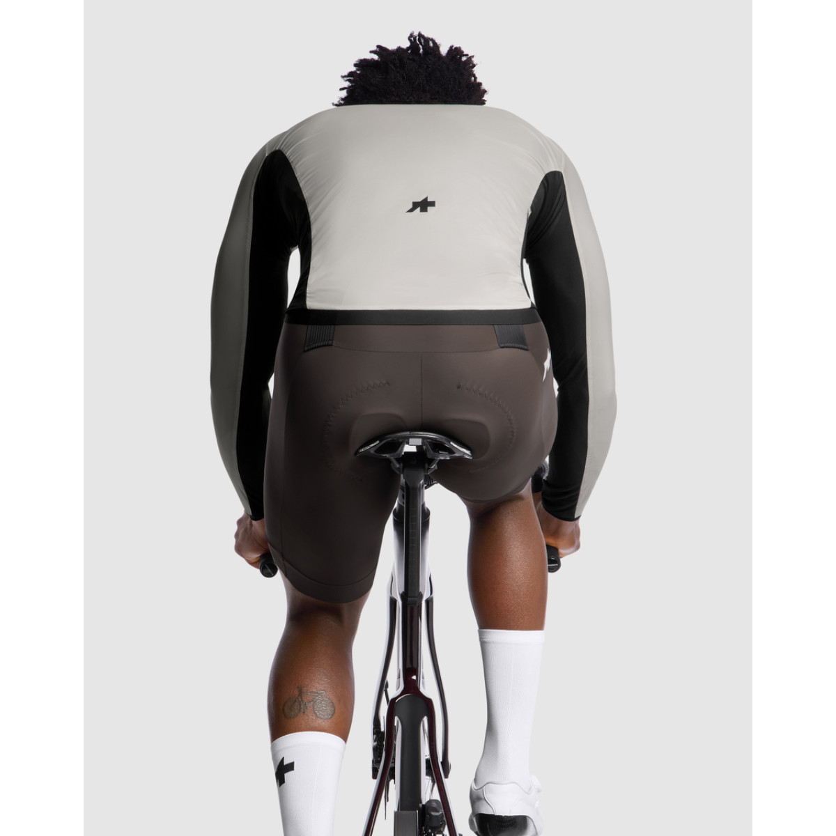 Assos Mille GT S11 Tuulejope | Almond Milk
