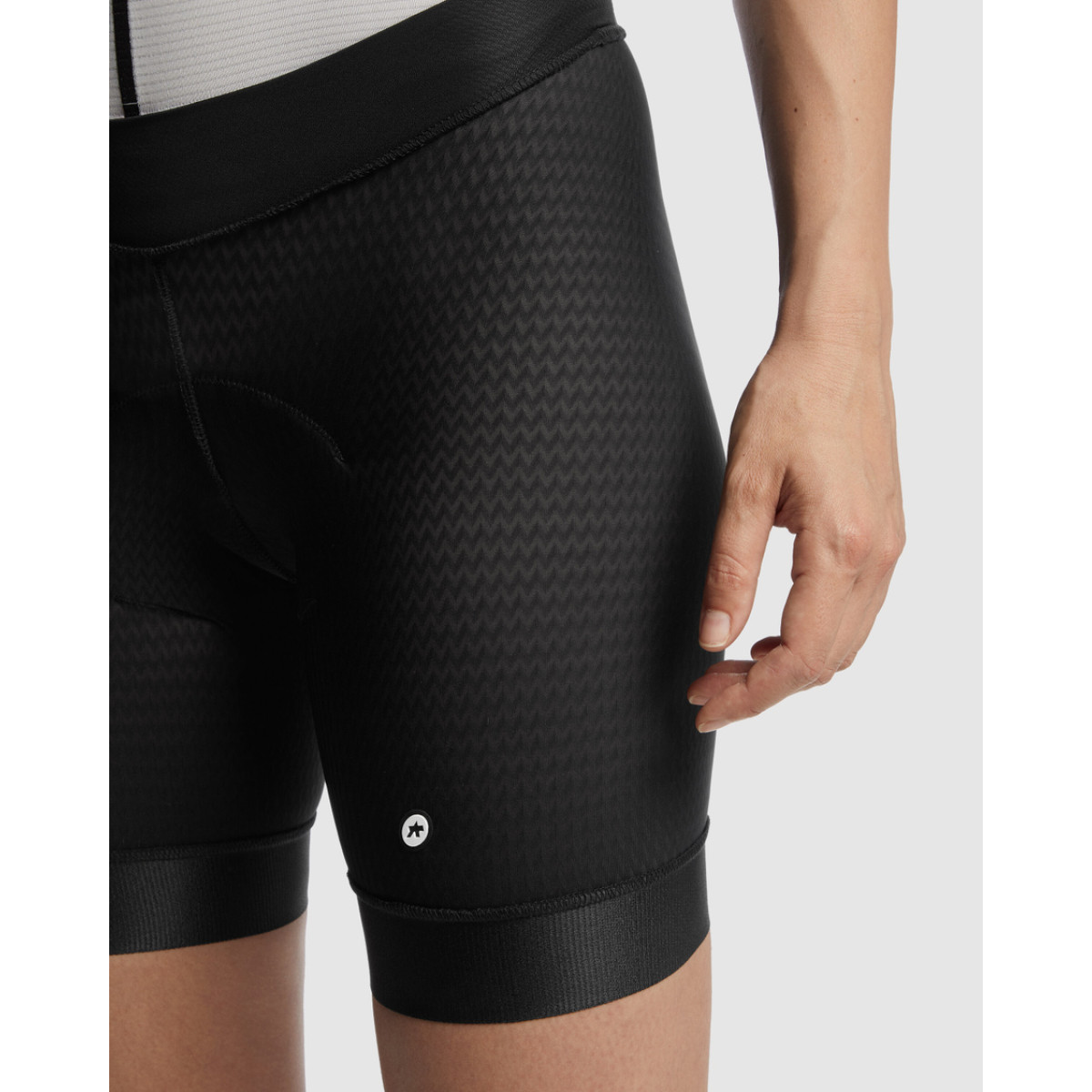 Assos TRAIL TACTICA Liner ST T3 sieviešu šorti | Black Series