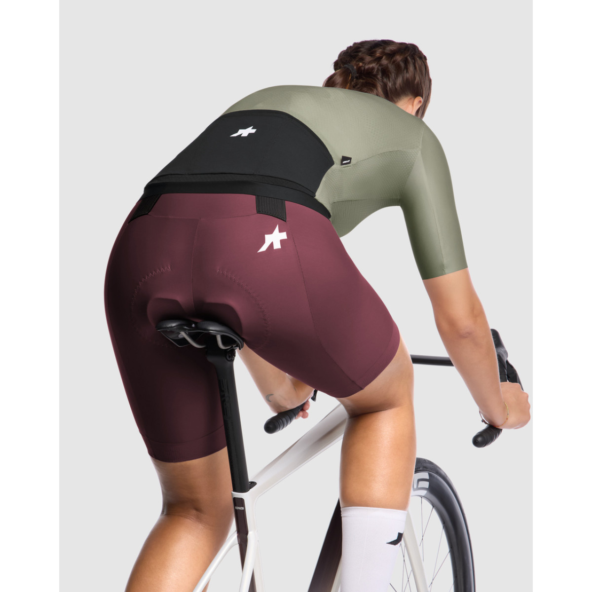 Assos Uma GT S11 EVO Women's Jersey | Edge Green