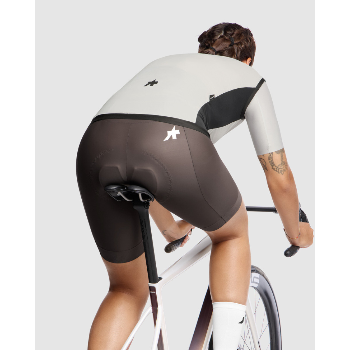 Assos Mille GT S11 Wind Sieviešu velo veste | Almond Milk