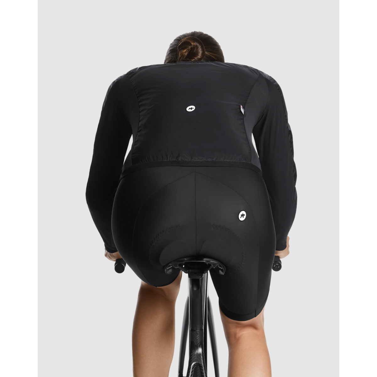 Assos UMA GT Wind C2 vējjaka | Melnā sērija