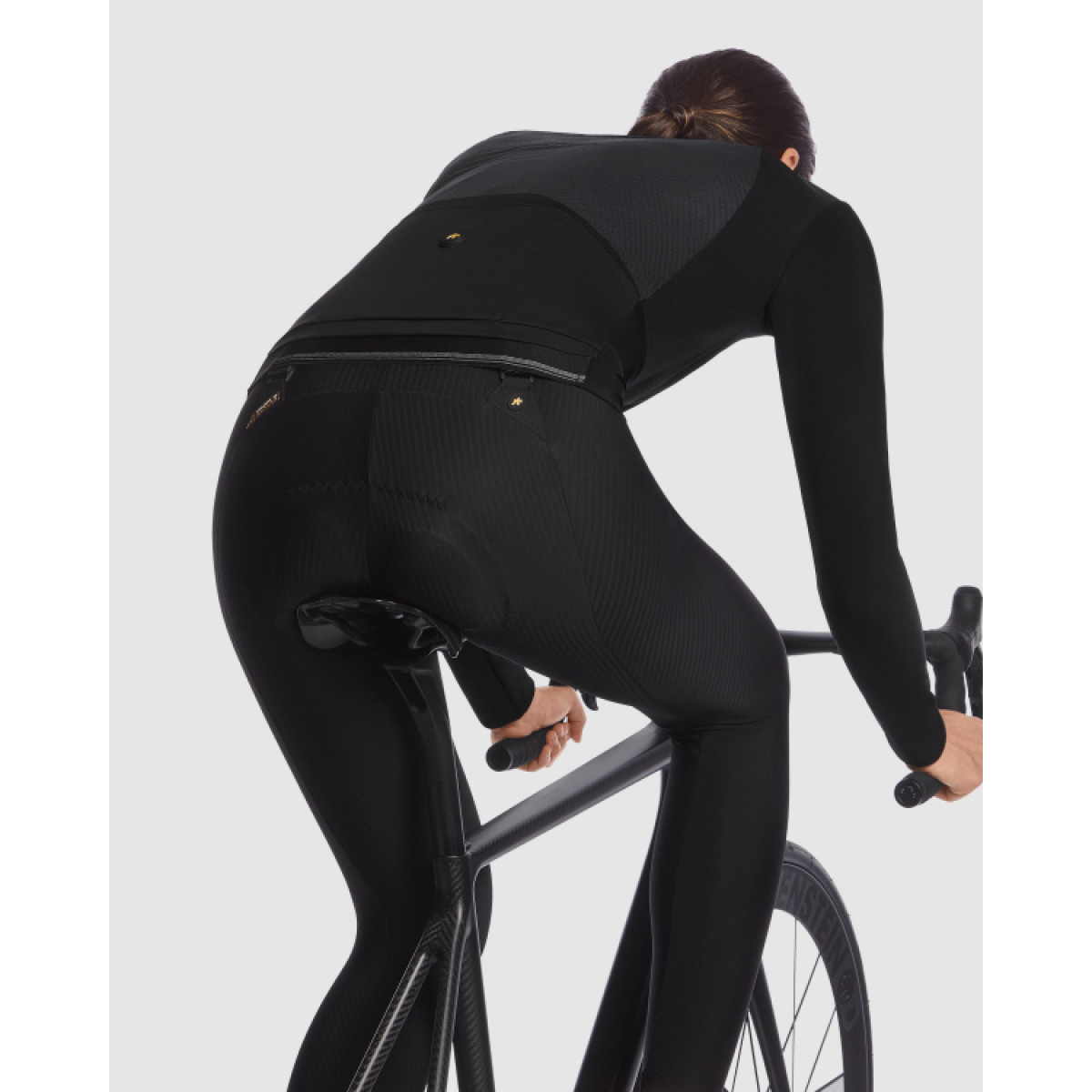 Assos Uma GTV Spring Fall Women jope | mustSari