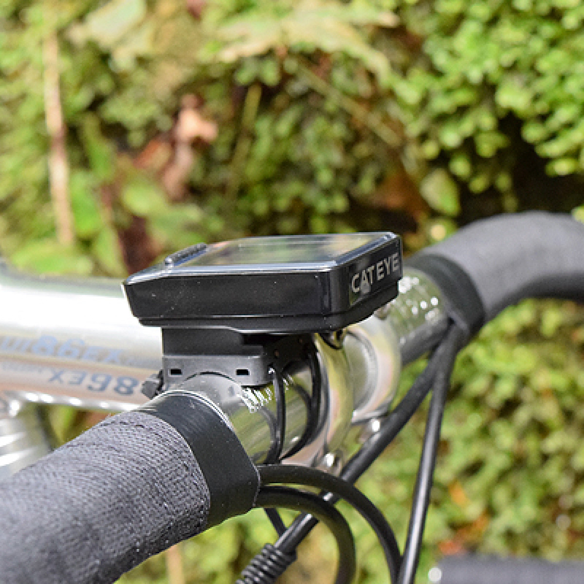 Cat Eye Velo 9 spidometrs | Melns