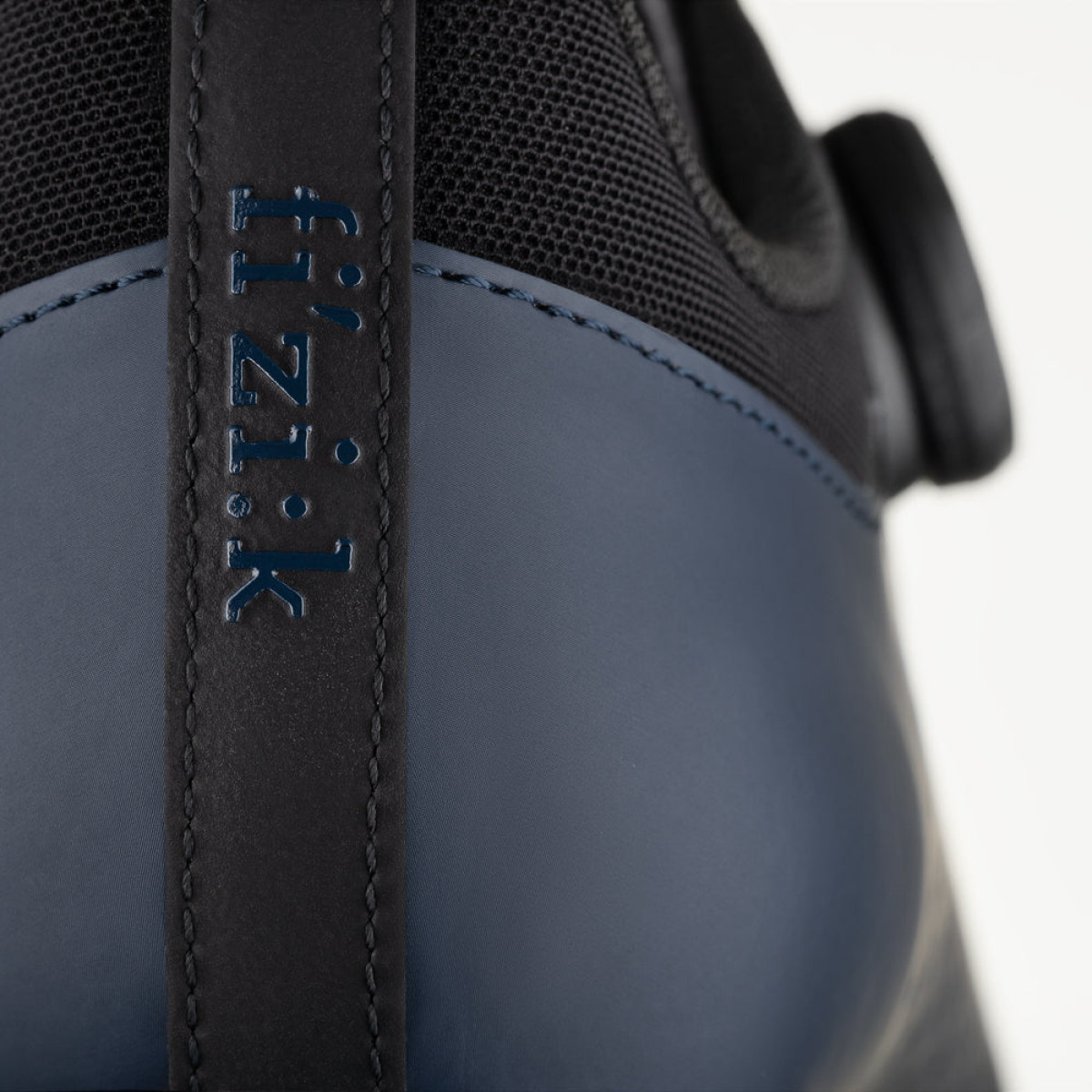 Fizik Vento Omna maanteejalatsid | Navy - Black