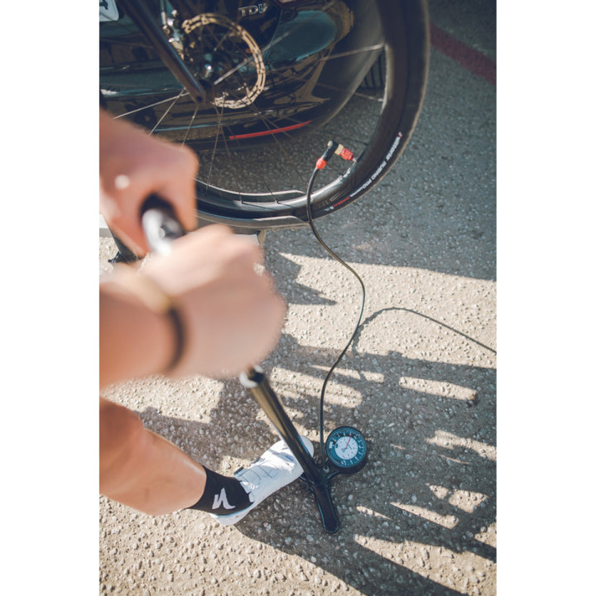 Lezyne Alloy Floor Drive 3.5 Floor Pump | Gloss Silver