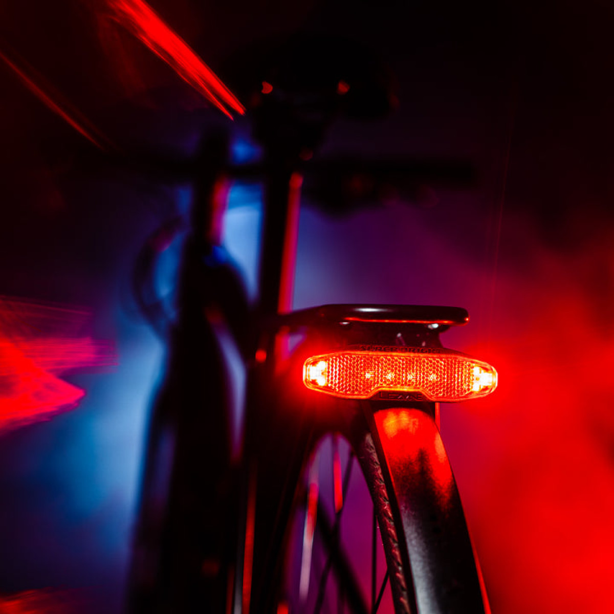 Lezyne E-Bike Super Bright StVZO Alert jalgratta tagatuli