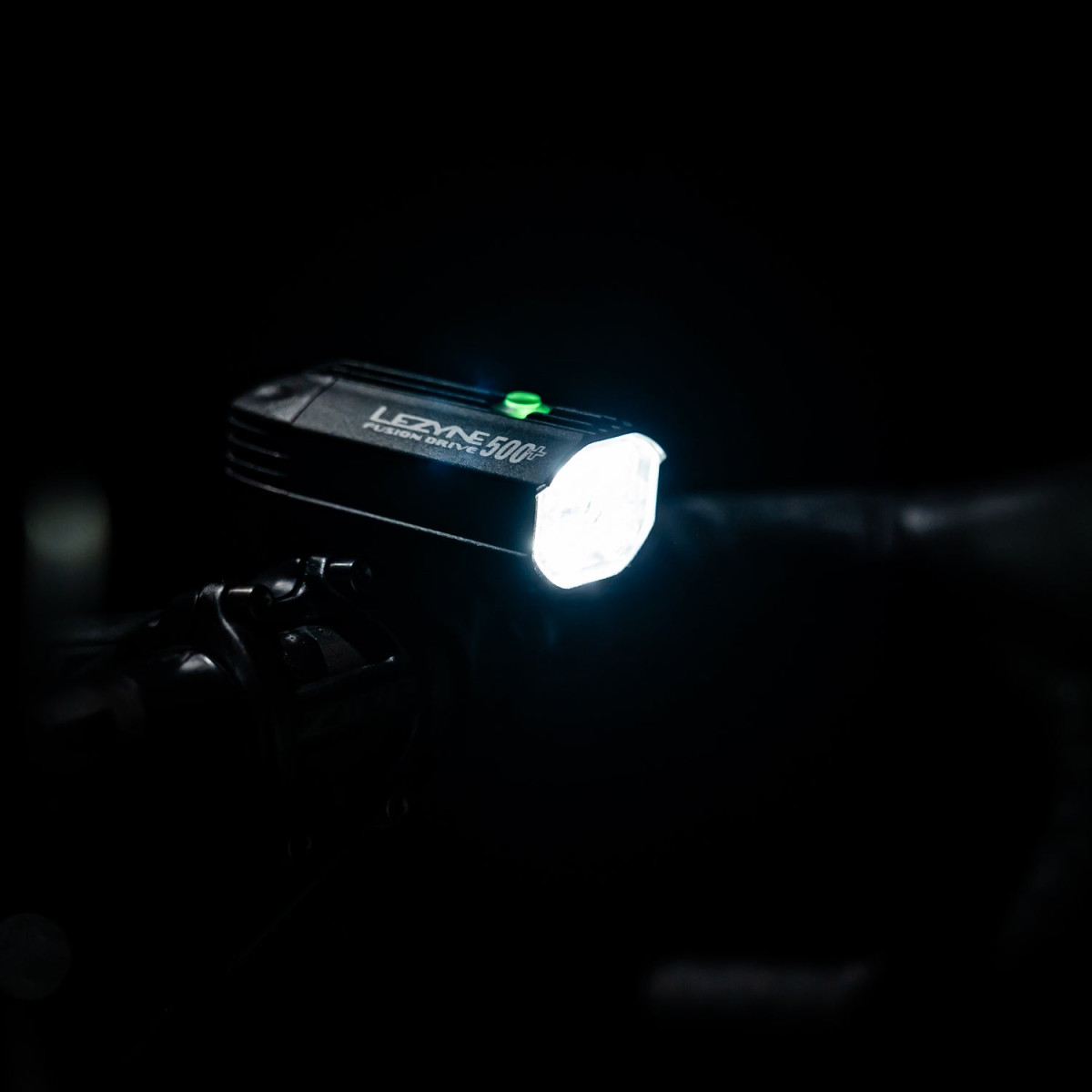 Lezyne Fusion Drive 500+ | Zecto Drive 200+ velosipēdu lukturu komplekts