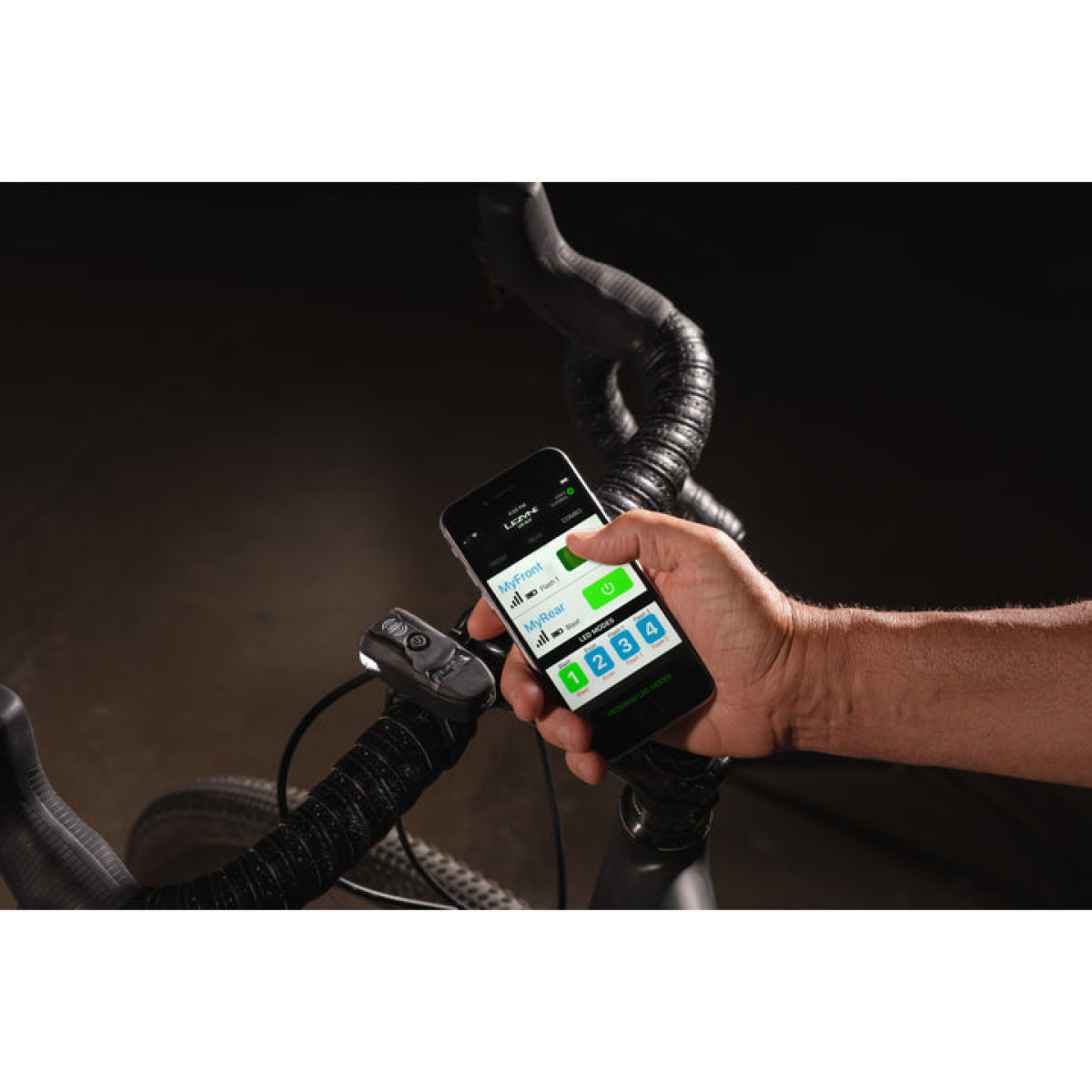 Lezyne KTV Drive Pro Smart velosipēdu lukturu komplekts
