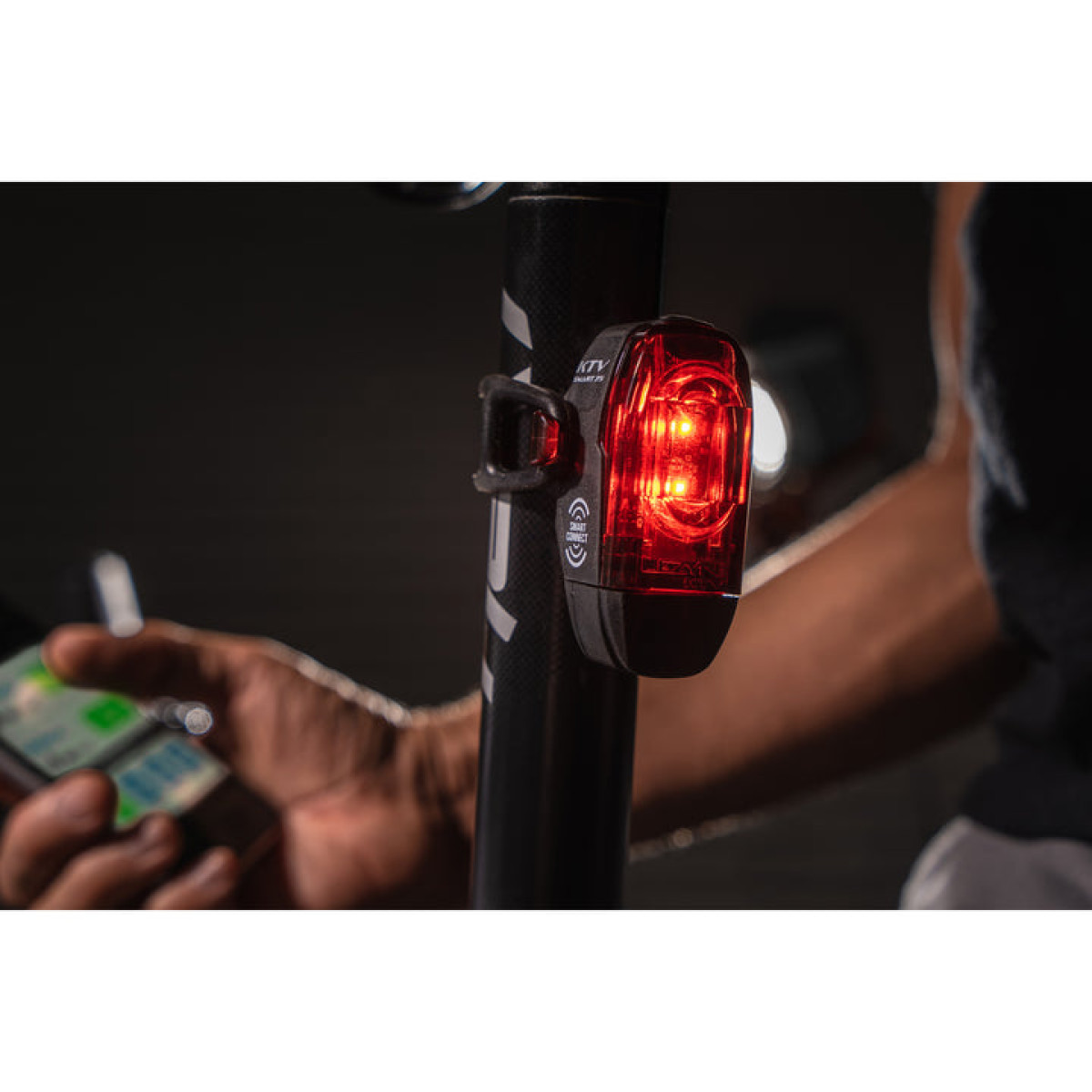 Lezyne KTV Drive Pro Smart velosipēdu lukturu komplekts