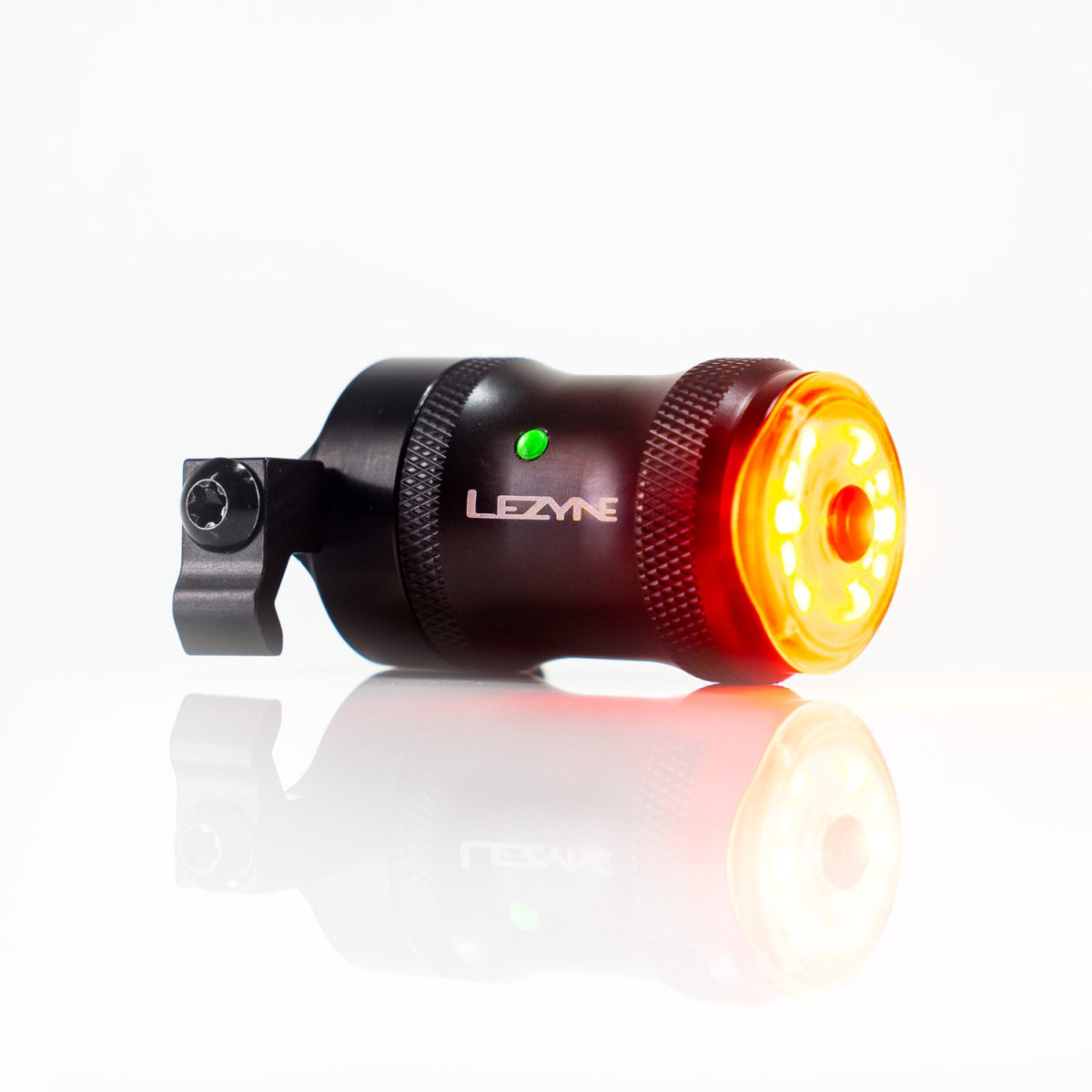 Lezyne Saddle Drive 250 aizmugurējais lukturis