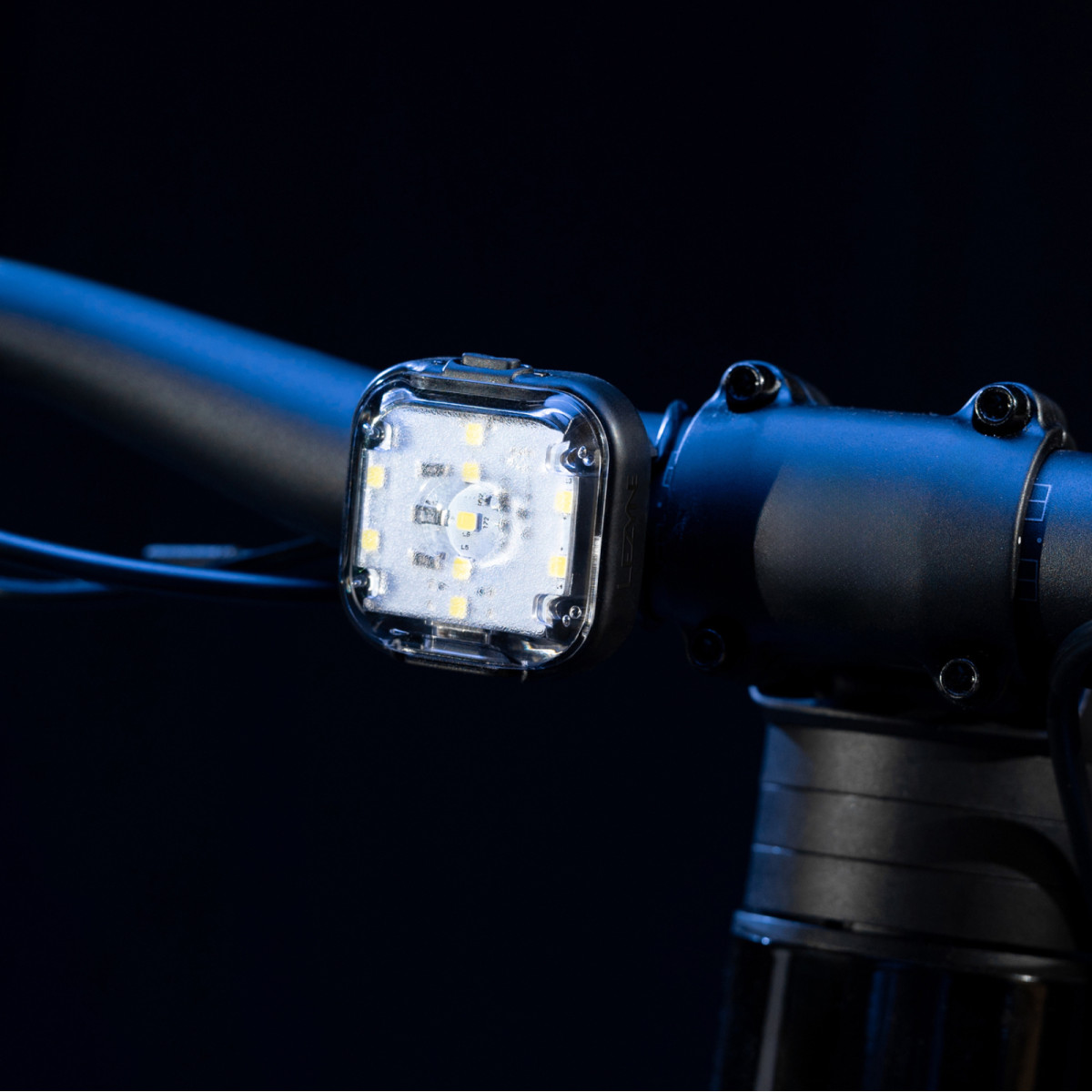 Lezyne Zecto² Drive 350 jalgratta esituli