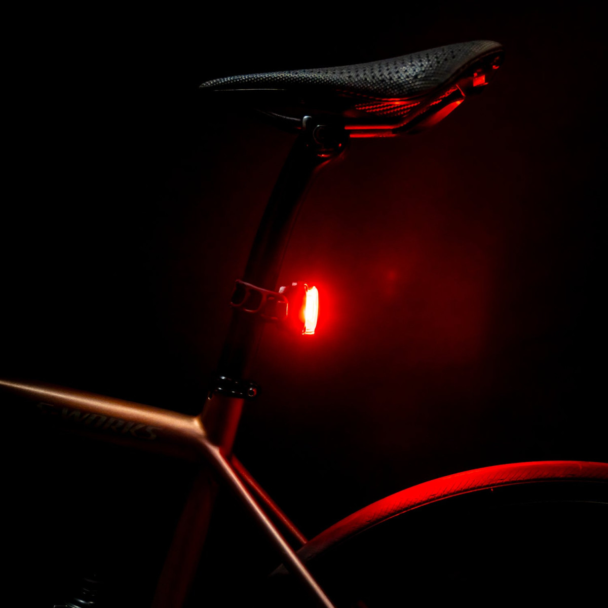 Lezyne Zecto Drive Max 400+ aizmugurējais lukturis