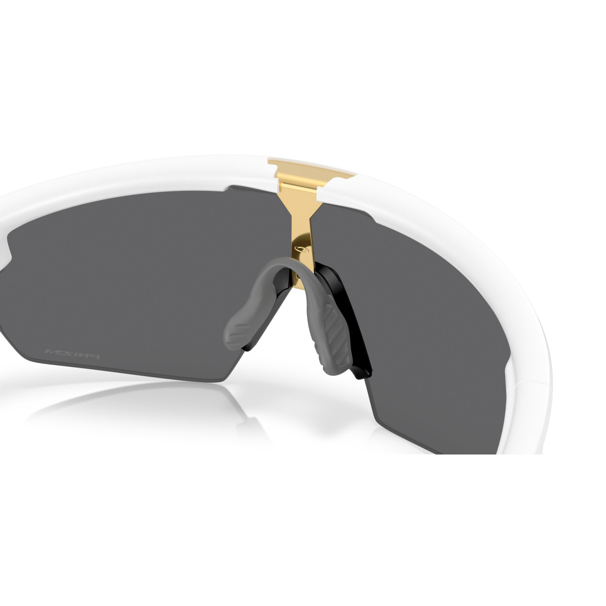 Oakley Sphaera™ päikeseprillid | Matte White - Prizm Black - Gold Logo