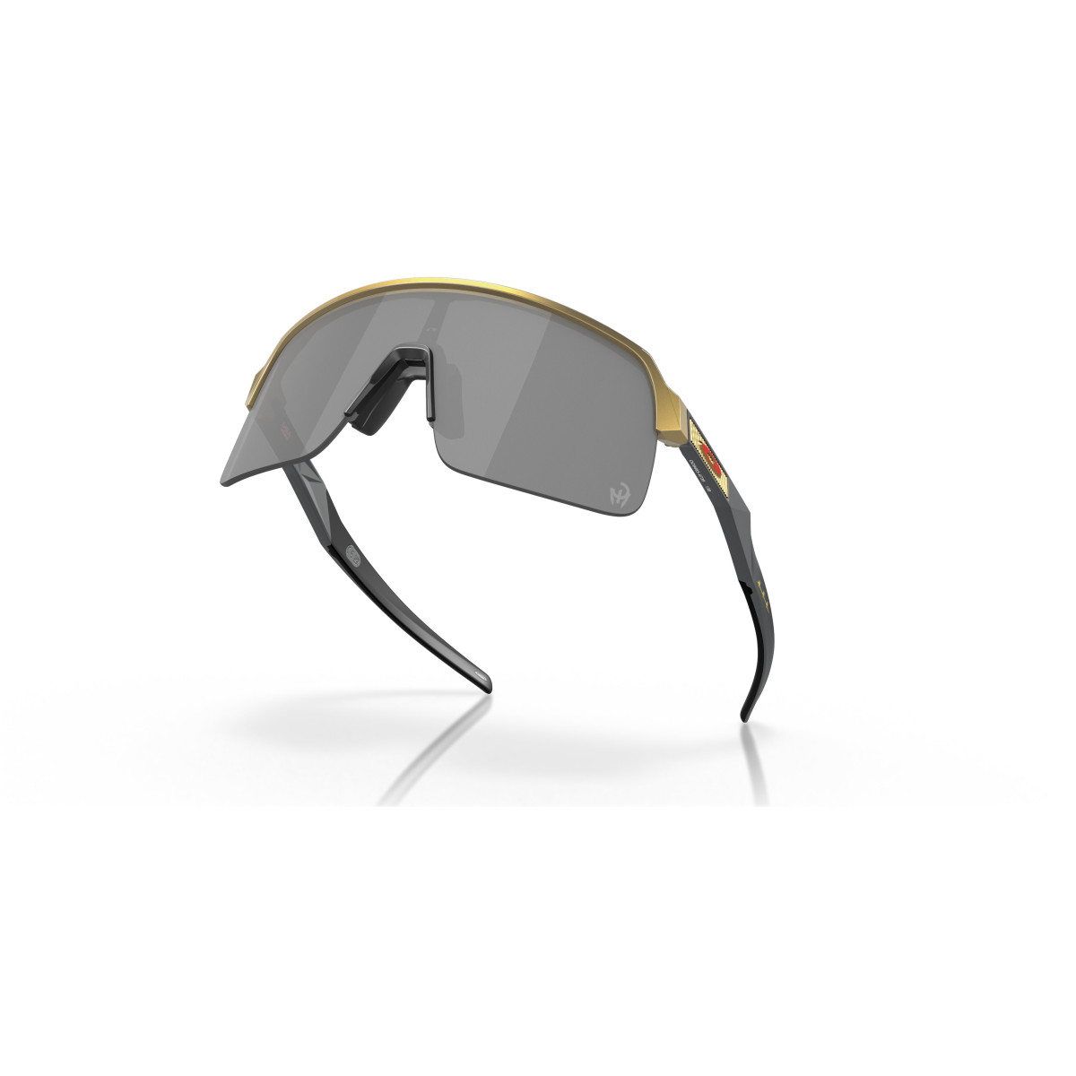 Oakley Sutro Lite saulesbrilles | Olympic Gold - Prizm Black | Patrick Mahomes II