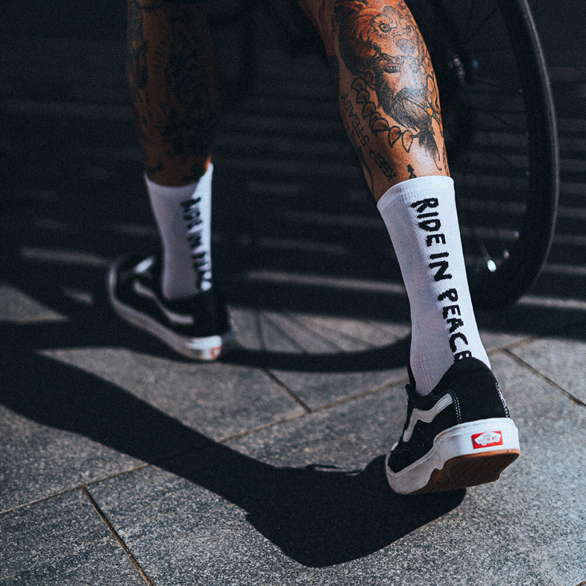 Pacific RIDE IN PEACE Socks | White