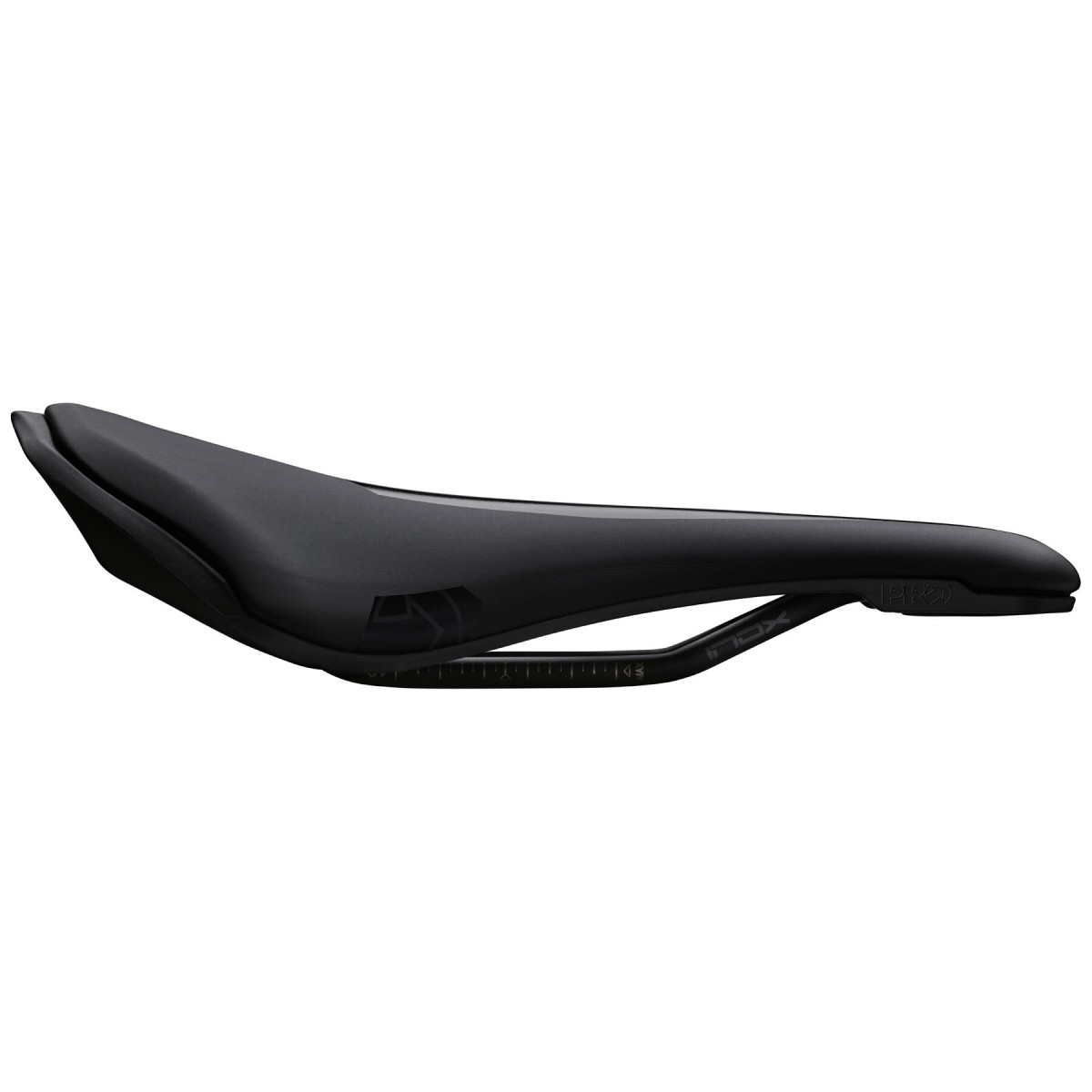PRO Stealth Curved Performance sadul
