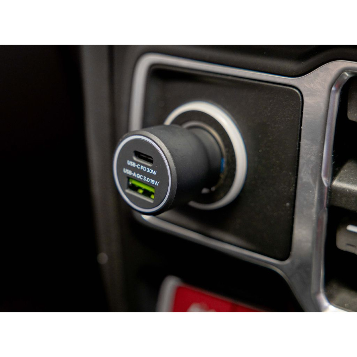 Quad Lock® Dual USB 12V autolaadija