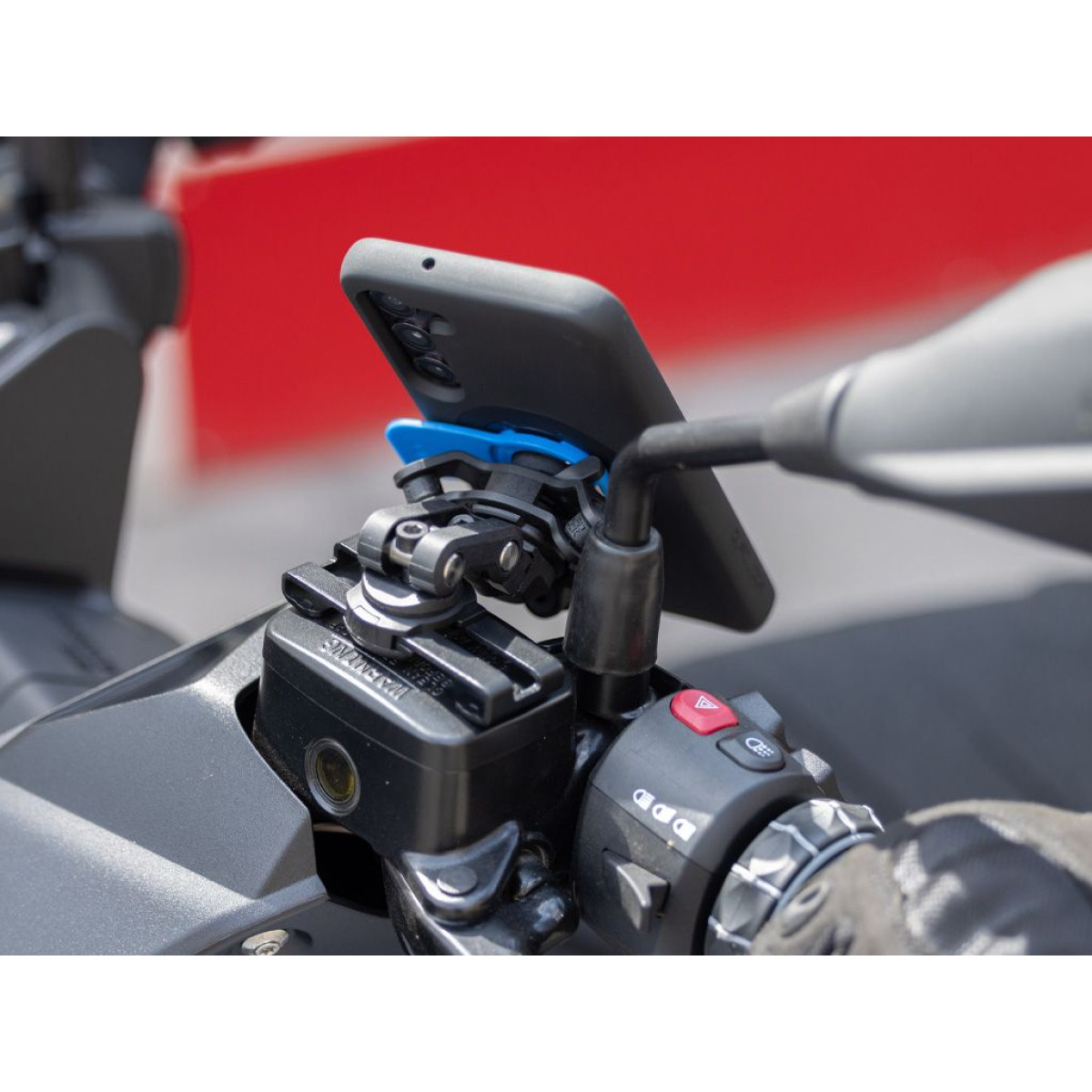 Quad Lock® mootorratta | Scooter - pidurisalvesti kinnitus