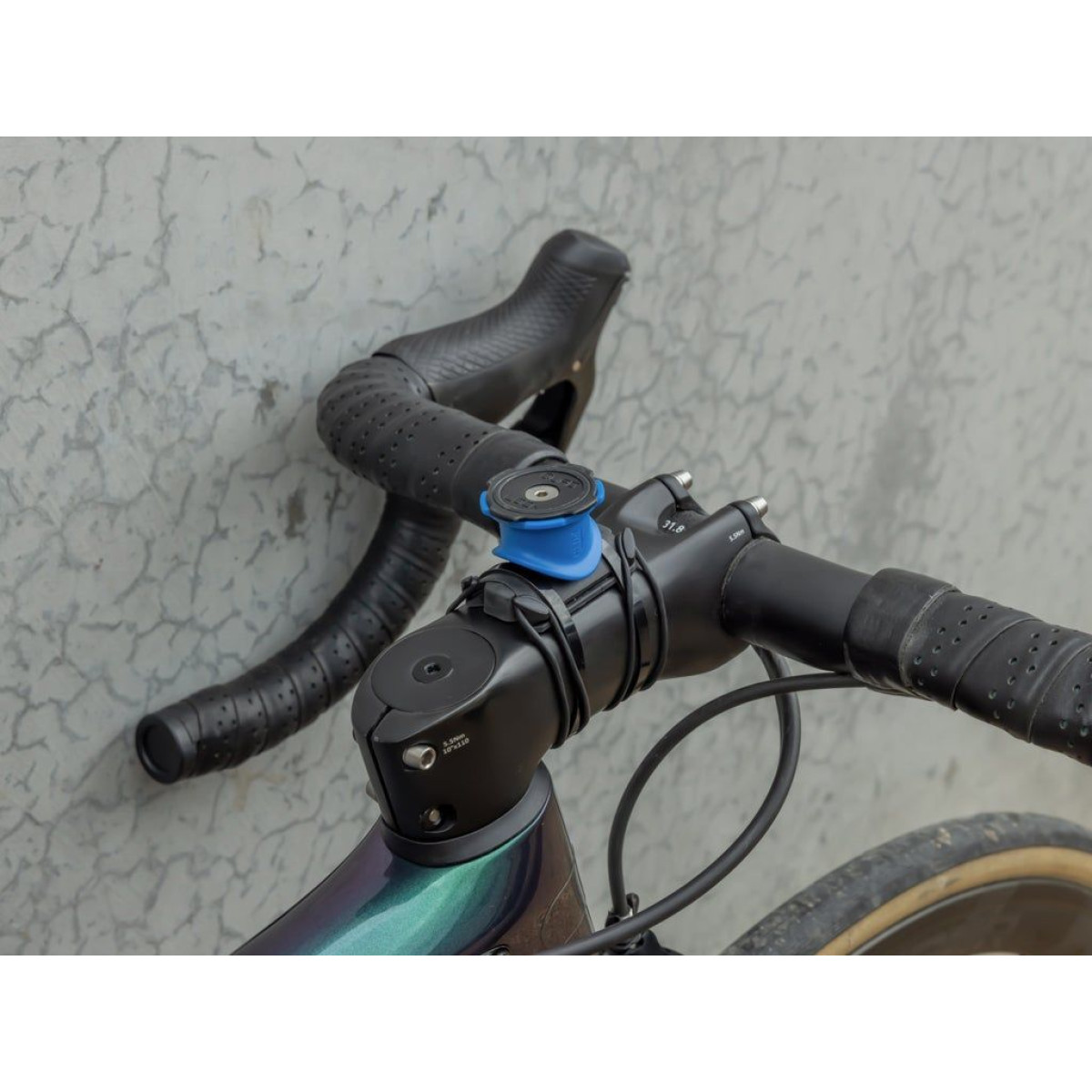 Quad Lock® Flat Bar adapter