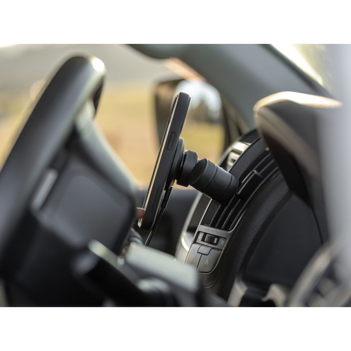 Quad Lock® Vent Mount
