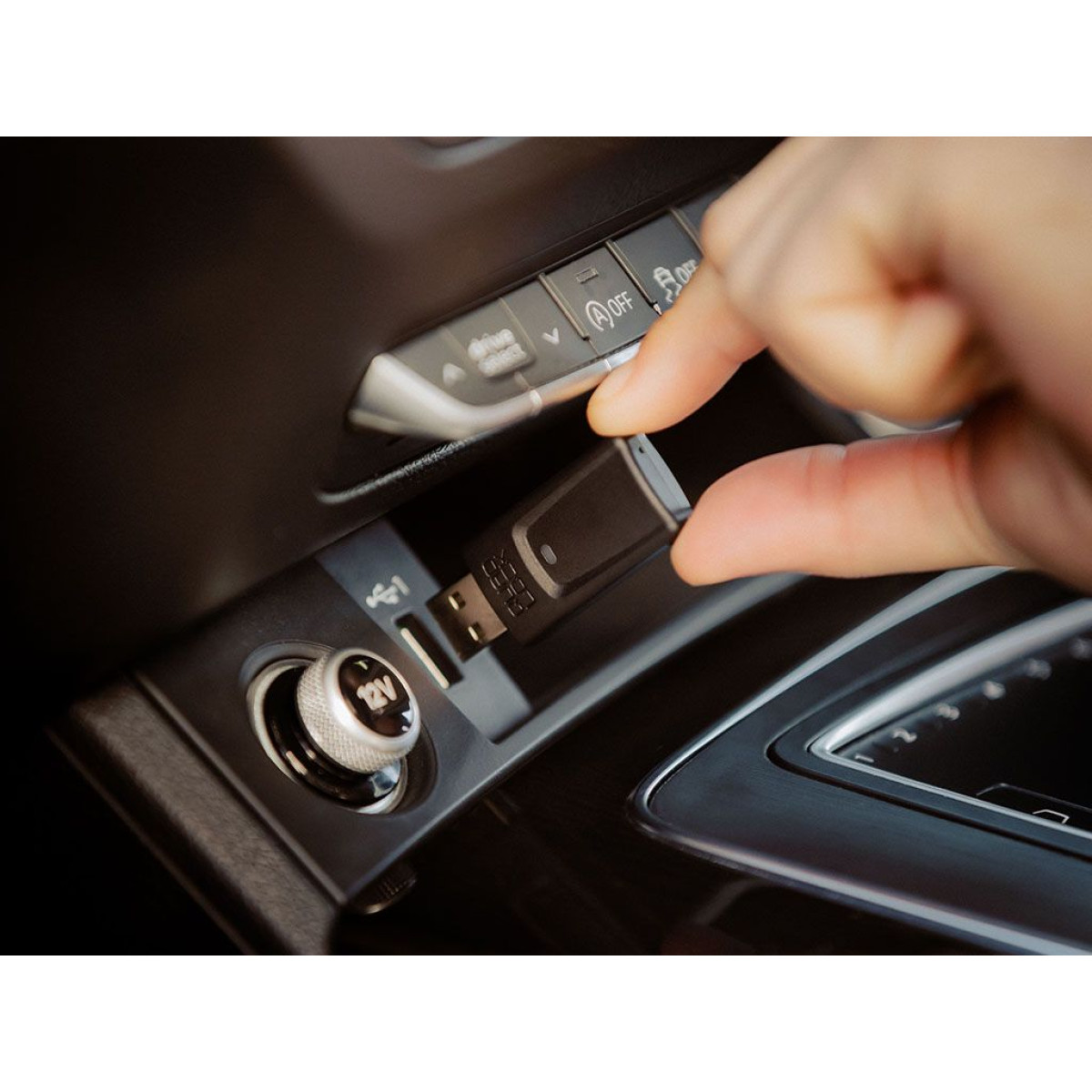 Quad Lock Wireless CarPlay / Android adapteris
